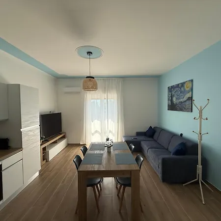 Heroes Apartment *