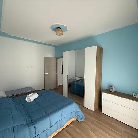 Heroes Apartment